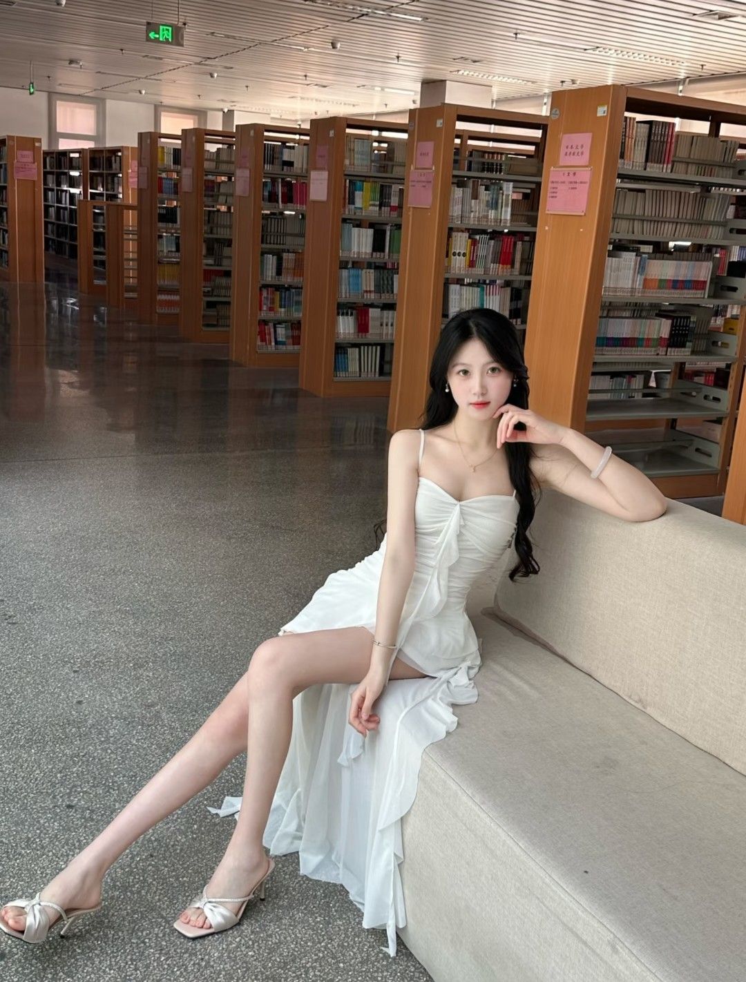 吉阳学妹初次下海